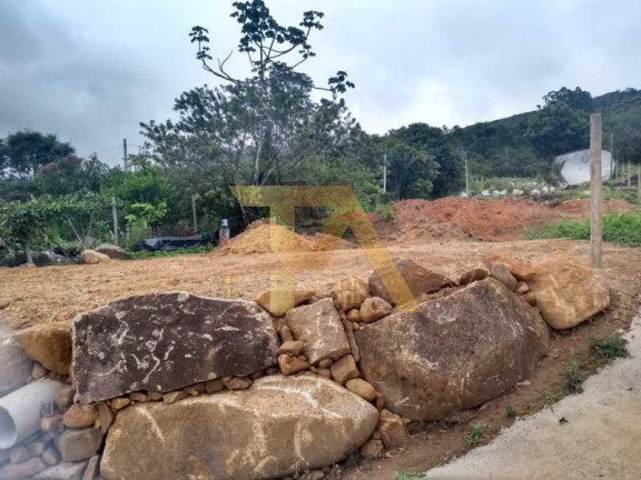 Imagem Terreno à Venda, em Macacu - Garopaba Imagem Terreno à Venda, em Macacu - Garopaba