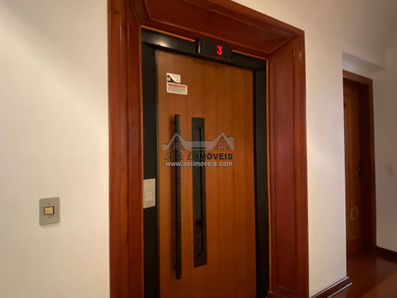Imagem Apartamento com 3 Quartos à Venda, 210 m² em Capivari - Campos Do Jordão Imagem Apartamento com 3 Quartos à Venda, 210 m² em Capivari - Campos Do Jordão