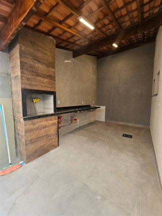 Casa com 2 Quartos à Venda, 108 m² em Tupi - Praia Grande