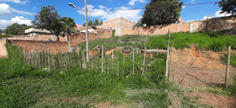 Imagem Terreno à Venda, 411 m² em Florença - Ribeirão Das Neves Imagem Terreno à Venda, 411 m² em Florença - Ribeirão Das Neves