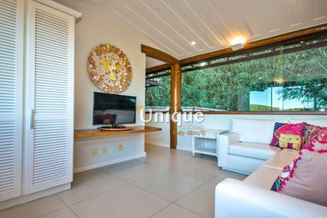 Imagem Casa com 6 Quartos à Venda, 850 m² em Ferradura - Armação Dos Búzios Imagem Casa com 6 Quartos à Venda, 850 m² em Ferradura - Armação Dos Búzios