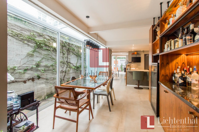 Imagem Casa com 3 Quartos à Venda, 245 m² em Jardim Paulista - São Paulo