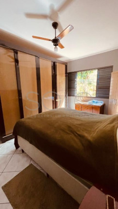 Imagem Casa com 3 Quartos à Venda, 187 m² em Jardim Paulistano (vila Xavier) - Araraquara Imagem Casa com 3 Quartos à Venda, 187 m² em Jardim Paulistano (vila Xavier) - Araraquara