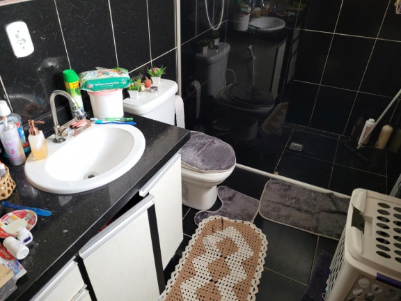 Imagem Casa com 4 Quartos à Venda, 250 m² em Jordanópolis - Arujá