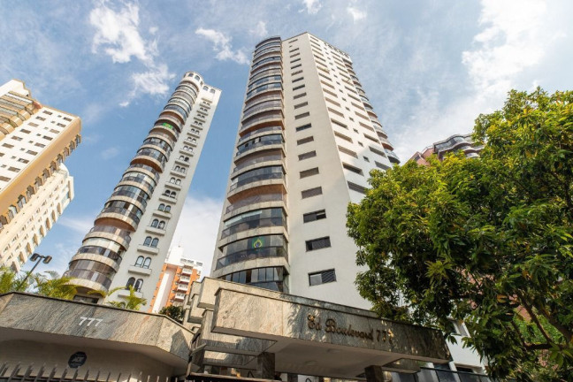Foto do imóvel Apartamento com 3 Quartos à Venda, 190 m² em Moema - São Paulo