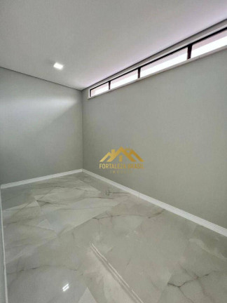 Imagem Imóvel com 4 Quartos à Venda, 310 m² em Pires Façanha - Eusébio Imagem Imóvel com 4 Quartos à Venda, 310 m² em Pires Façanha - Eusébio