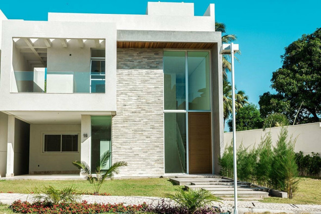 Imagem Casa com 4 Quartos à Venda, 229 m² em Sabiaguaba - Fortaleza