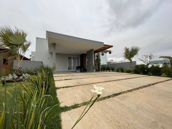 Casa com 3 Quartos à Venda, 450 m² em Condomínio Ninho Verde I - Porangaba
