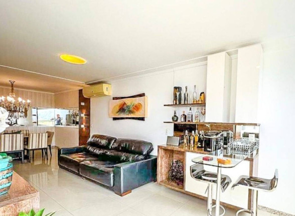 Imagem Imóvel com 3 Quartos à Venda, 125 m² em Praia Da Costa - Vila Velha Imagem Imóvel com 3 Quartos à Venda, 125 m² em Praia Da Costa - Vila Velha
