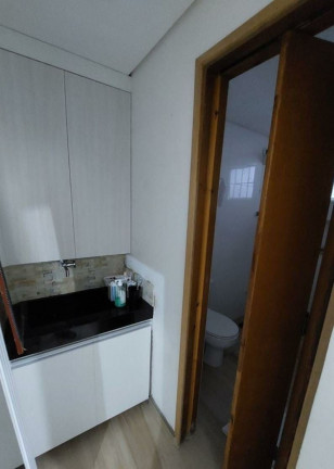 Imagem Casa com 3 Quartos à Venda, 240 m² em Jaguaré - São Paulo Imagem Casa com 3 Quartos à Venda, 240 m² em Jaguaré - São Paulo