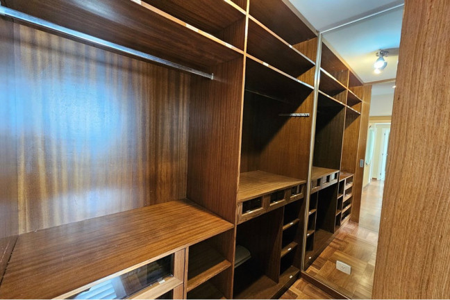 Imagem Imóvel com 4 Quartos à Venda, 193 m² em Vila Suzana - São Paulo Imagem Imóvel com 4 Quartos à Venda, 193 m² em Vila Suzana - São Paulo