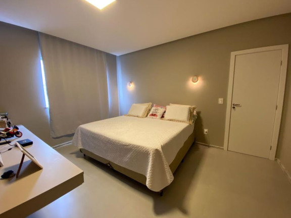 Imagem Casa com 4 Quartos à Venda, 295 m² em Mangabeira - Feira De Santana Imagem Casa com 4 Quartos à Venda, 295 m² em Mangabeira - Feira De Santana