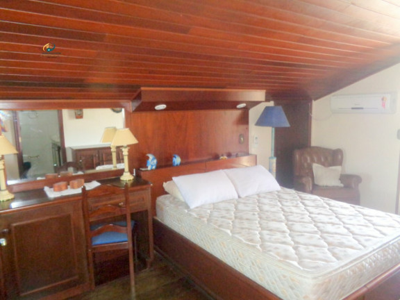 Imagem Casa com 7 Quartos para Alugar ou Temporada, 500 m² em Enseada - Guarujá