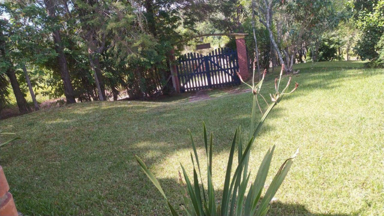 Imagem Casa com 2 Quartos à Venda, 2.910 m² em Loteamento Colinas Verdes - Atibaia