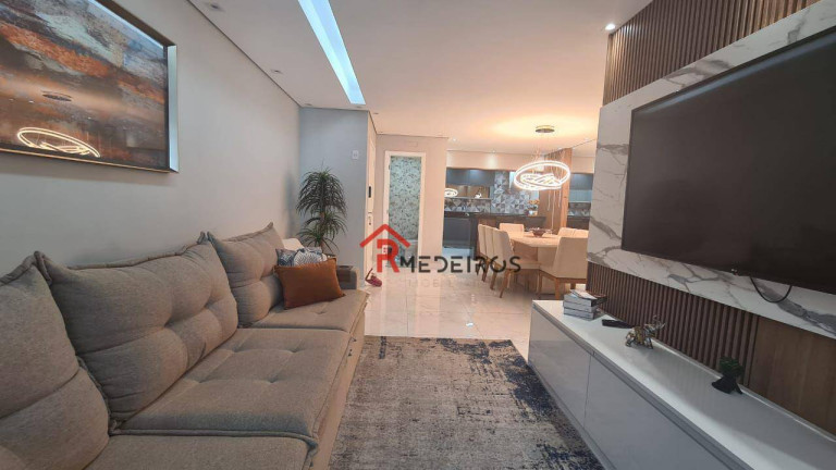 Apartamento com 3 Quartos à Venda, 138 m² em Vila Guilhermina - Praia Grande
