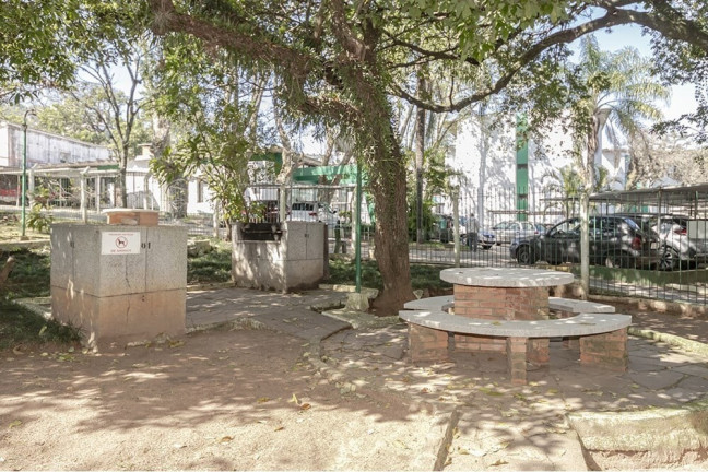 Imagem Imóvel com 2 Quartos à Venda, 61 m² em Nonoai - Porto Alegre