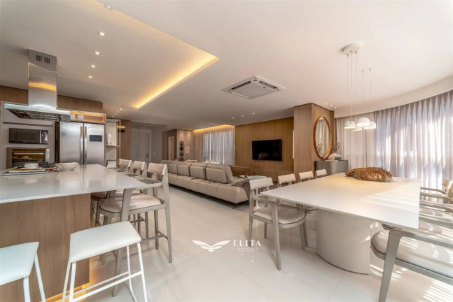 Imagem Apartamento com 4 Quartos à Venda, 237 m² em Centro - Balneário Camboriú