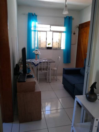 Casa com 2 Quartos à Venda, 50 m² em Vila Mateo Bei - Sao Vicente