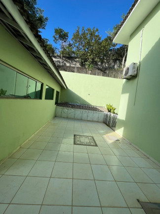 Imagem Casa com 3 Quartos à Venda, 1 m² em Lagoa - Macaé