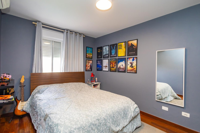 Imagem Casa com 3 Quartos à Venda, 231 m² em Campo Comprido - Curitiba