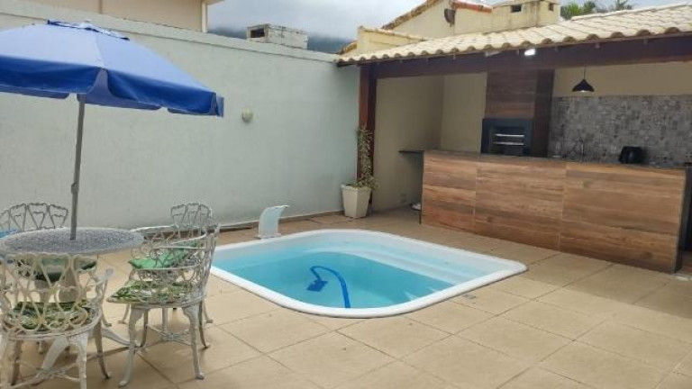 Imagem Casa com 4 Quartos à Venda, 360 m² em Piratininga - Niterói