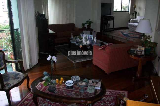 Imagem Apartamento com 3 Quartos à Venda, 176 m² em Moema - São Paulo Imagem Apartamento com 3 Quartos à Venda, 176 m² em Moema - São Paulo