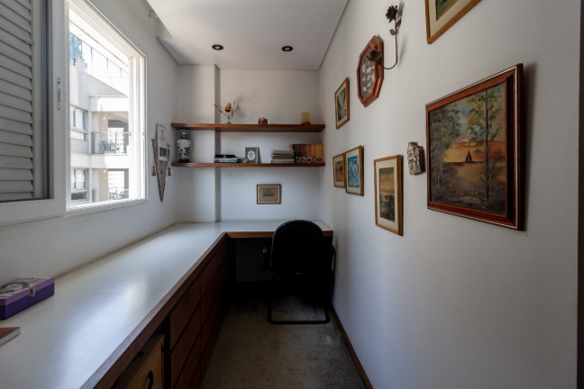 Imagem Apartamento com 4 Quartos à Venda, 168 m² em Sumaré - São Paulo