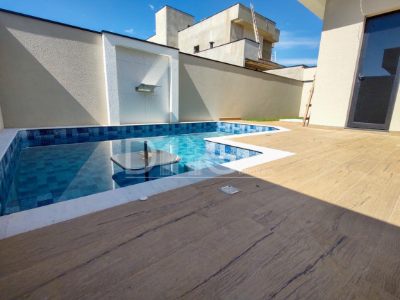 Casa com 3 Quartos à Venda, 300 m² em Residencial Royal Garden - Paulínia