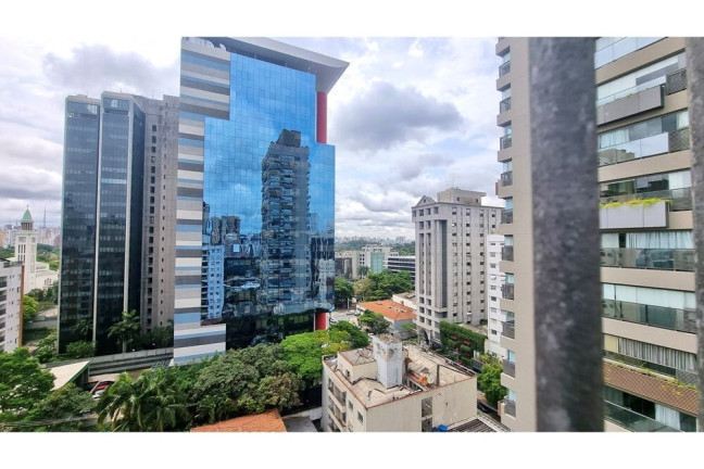 Imagem Apartamento com 2 Quartos à Venda, 81 m² em Itaim Bibi - São Paulo