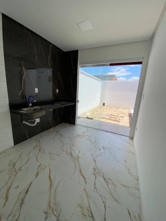 Imagem Casa com 3 Quartos à Venda, 150 m² em Mangabeira - Feira De Santana