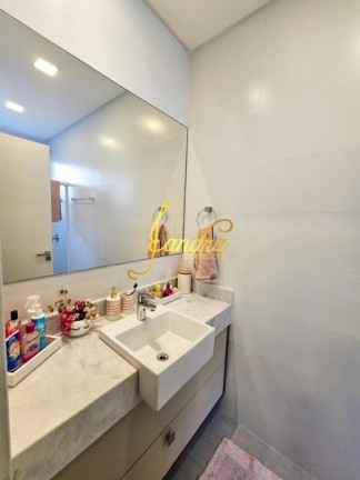 Imagem Casa de Condomínio com 4 Quartos à Venda, 254 m² em Centro - Xangri-la