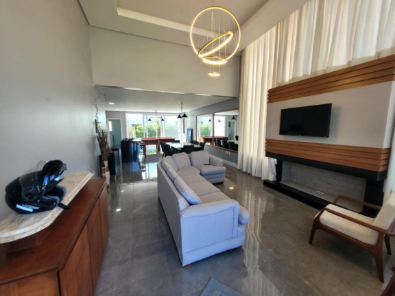 Imagem Casa com 4 Quartos à Venda, 180 m² em Dubai - Capao Da Canoa Imagem Casa com 4 Quartos à Venda, 180 m² em Dubai - Capao Da Canoa