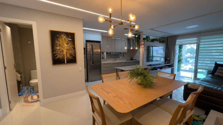 Apartamento com 2 Quartos à Venda, 102 m² em Agronômica - Florianópolis