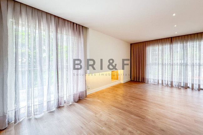 Imagem Apartamento com 4 Quartos à Venda, 200 m² em Campo Belo - São Paulo