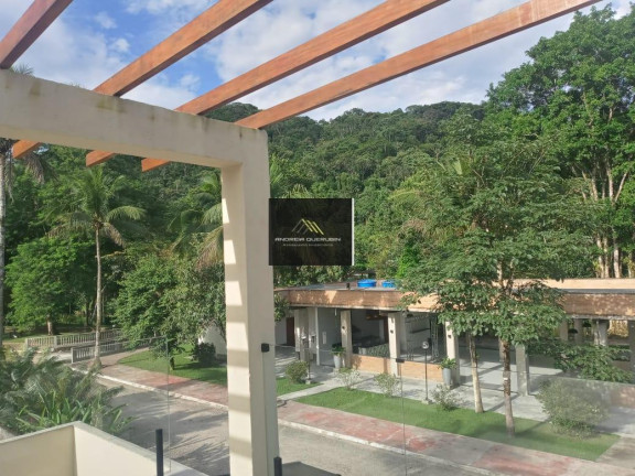 Imagem Casa com 4 Quartos à Venda, 300 m² em Horto Florestal - Ubatuba Imagem Casa com 4 Quartos à Venda, 300 m² em Horto Florestal - Ubatuba