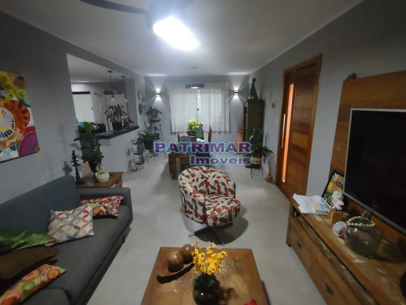 Imagem Casa com 2 Quartos à Venda, 317 m² em Jardim Atlântico Central (itaipuaçu) - Maricá