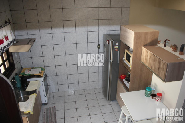 Imagem Casa com 3 Quartos à Venda, 280 m² em Centro - Balneário Barra Do Sul Imagem Casa com 3 Quartos à Venda, 280 m² em Centro - Balneário Barra Do Sul