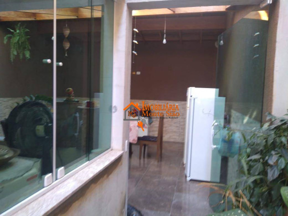Imagem Sobrado com 3 Quartos à Venda, 123 m² em Parque Flamengo - Guarulhos Imagem Sobrado com 3 Quartos à Venda, 123 m² em Parque Flamengo - Guarulhos