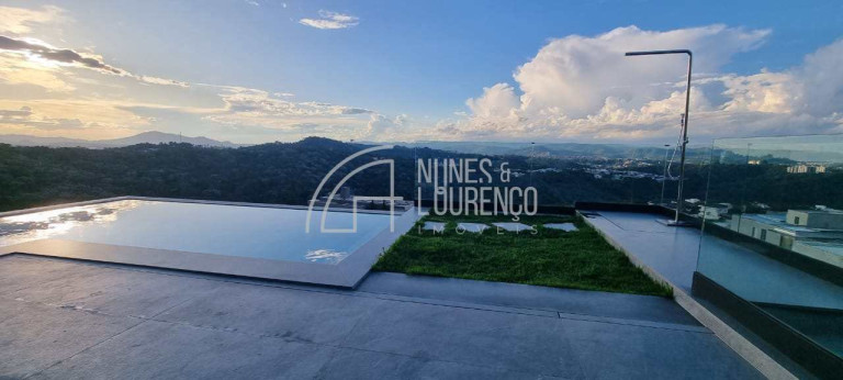 Imagem Casa com 5 Quartos à Venda, 518 m² em Alphaville - Santana De Parnaíba Imagem Casa com 5 Quartos à Venda, 518 m² em Alphaville - Santana De Parnaíba