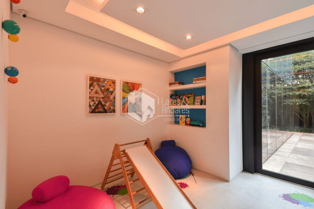 Imagem Apartamento com 2 Quartos à Venda, 169 m² em Moema - São Paulo Imagem Apartamento com 2 Quartos à Venda, 169 m² em Moema - São Paulo