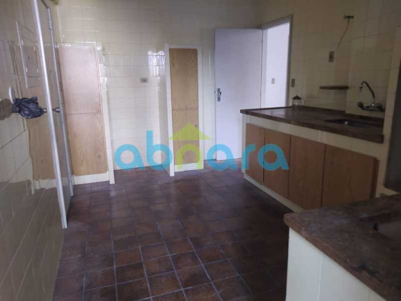Imagem Apartamento com 4 Quartos à Venda, 235 m² em Copacabana - Rio De Janeiro Imagem Apartamento com 4 Quartos à Venda, 235 m² em Copacabana - Rio De Janeiro