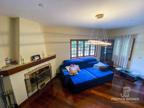 Imagem Casa com 3 Quartos à Venda, 156 m² em Quebra Frascos - Teresópolis Imagem Casa com 3 Quartos à Venda, 156 m² em Quebra Frascos - Teresópolis