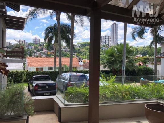 Imagem Casa com 6 Quartos à Venda, 535 m² em Jardim Mauá - Novo Hamburgo Imagem Casa com 6 Quartos à Venda, 535 m² em Jardim Mauá - Novo Hamburgo