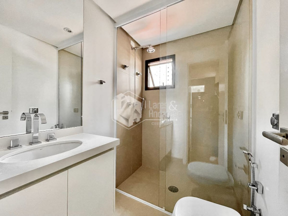 Imagem Apartamento com 3 Quartos à Venda, 192 m² em Aclimação - São Paulo Imagem Apartamento com 3 Quartos à Venda, 192 m² em Aclimação - São Paulo