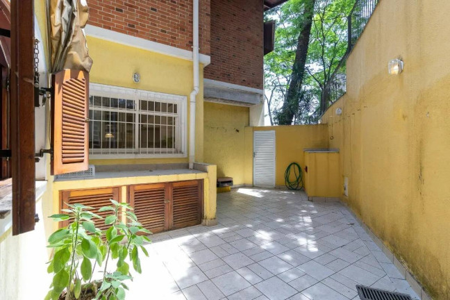 Imagem Casa com 4 Quartos à Venda, 440 m² em Jardim Prudência - São Paulo