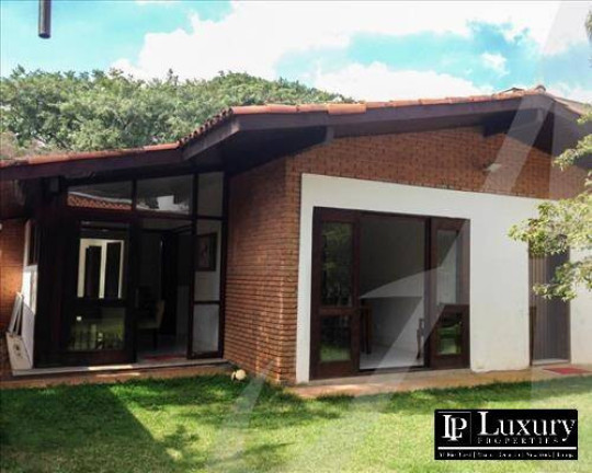 Casa com 3 Quartos à Venda, 270 m² em Alto De Pinheiros - São Paulo