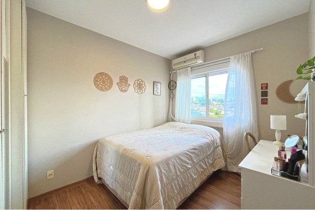 Imagem Apartamento com 3 Quartos à Venda, 82 m² em Santana - Porto Alegre