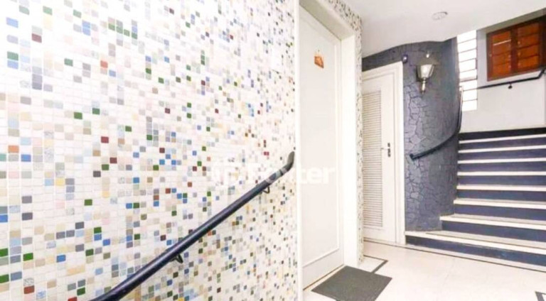 Imagem Apartamento com 3 Quartos à Venda,  em Porto Alegre
