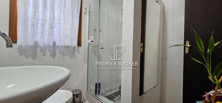 Imagem Casa com 3 Quartos à Venda, 250 m² em Colônia Alpina - Teresópolis Imagem Casa com 3 Quartos à Venda, 250 m² em Colônia Alpina - Teresópolis