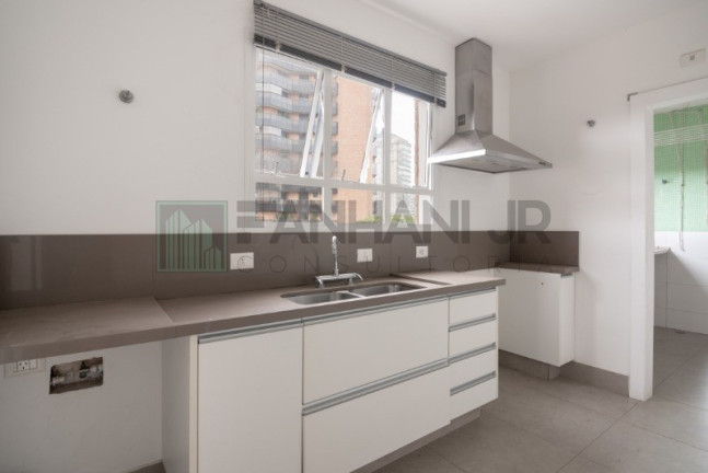 Imagem Imóvel com 4 Quartos à Venda, 260 m² em Vila Nova Conceição - São Paulo